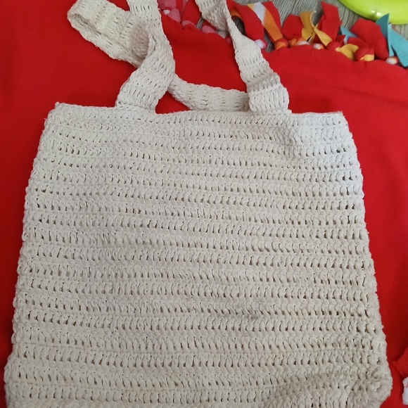 Roxy Tote - Picture 2 of 4